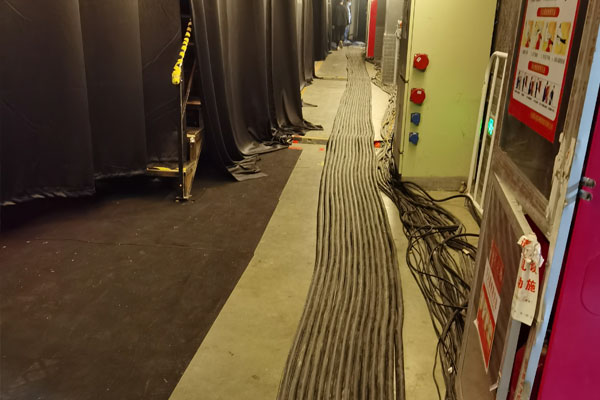 铜山柴油发电机组的输出电压可以调节到哪些范围？