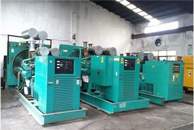 铜山如何判断汽油发电机组电瓶的使用寿命？