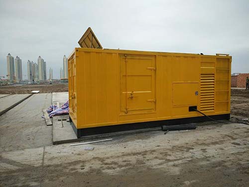 铜山合同中关于乙方责任导致工期延误的赔偿标准应该如何制定?